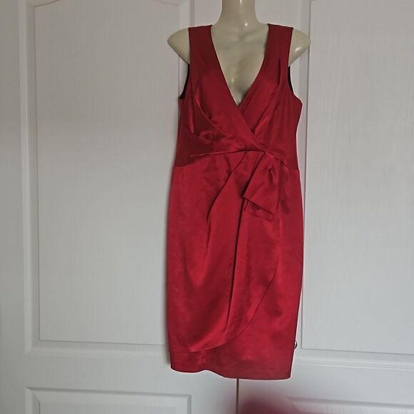 Nanette Lepore Women's V-neck Wrap Dress With Matching Pair Of Earrings 8 Red - Picture 7 of 16